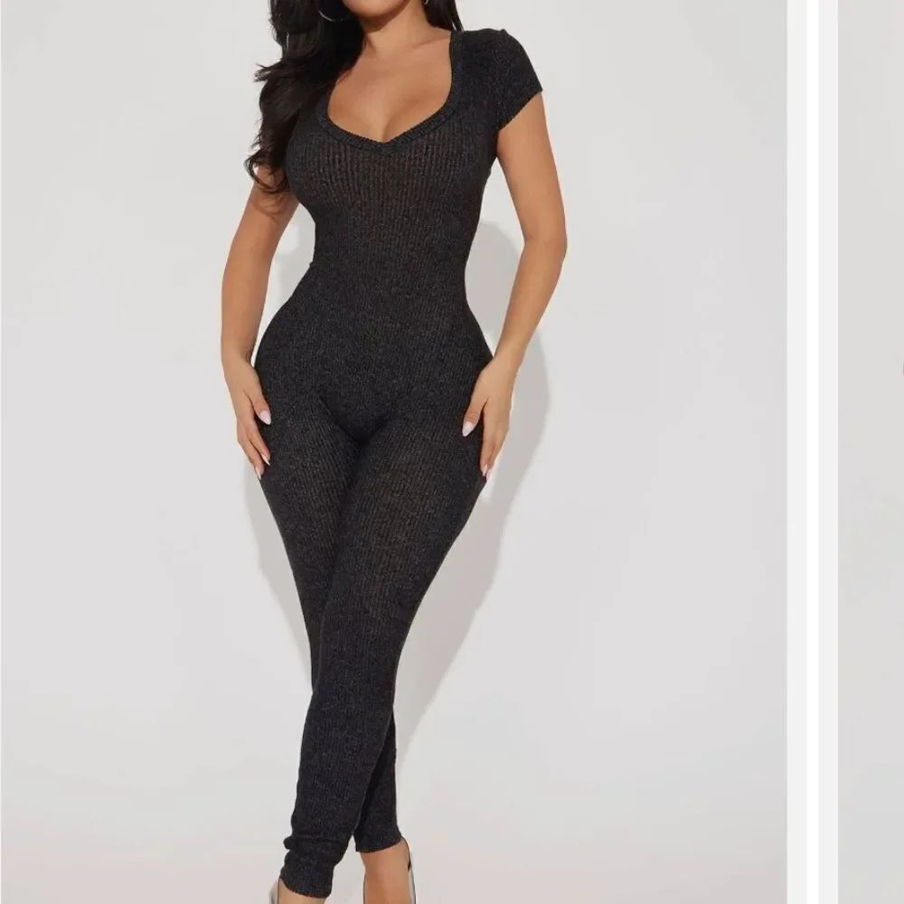 BRAND NEW BODYCON JUMPSUIT ROMPER SHORT SLEEVE